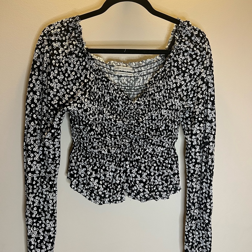 Urban Outfitters Floral long sleeve